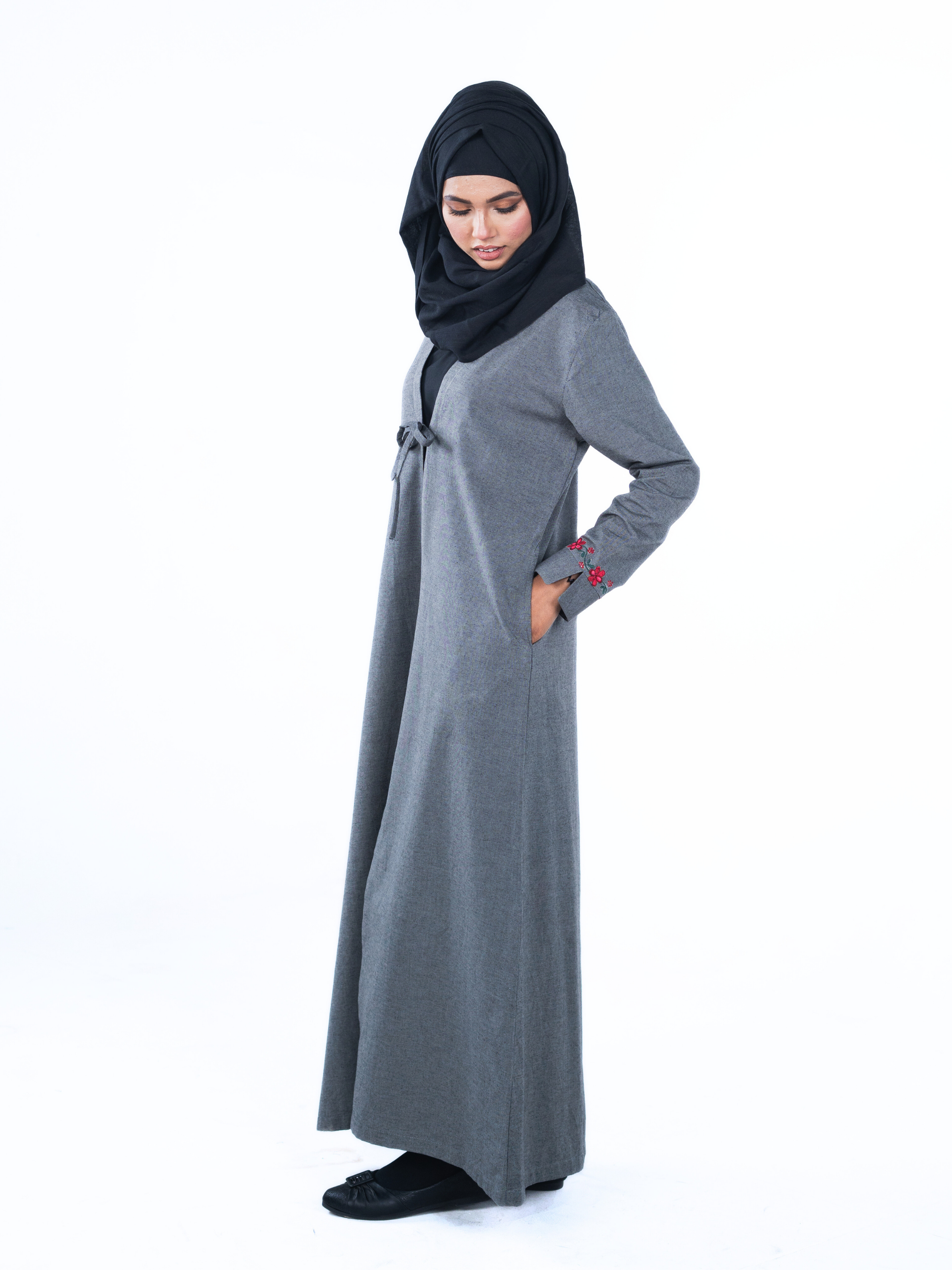 Heritage Bow Open Abaya  – Grey