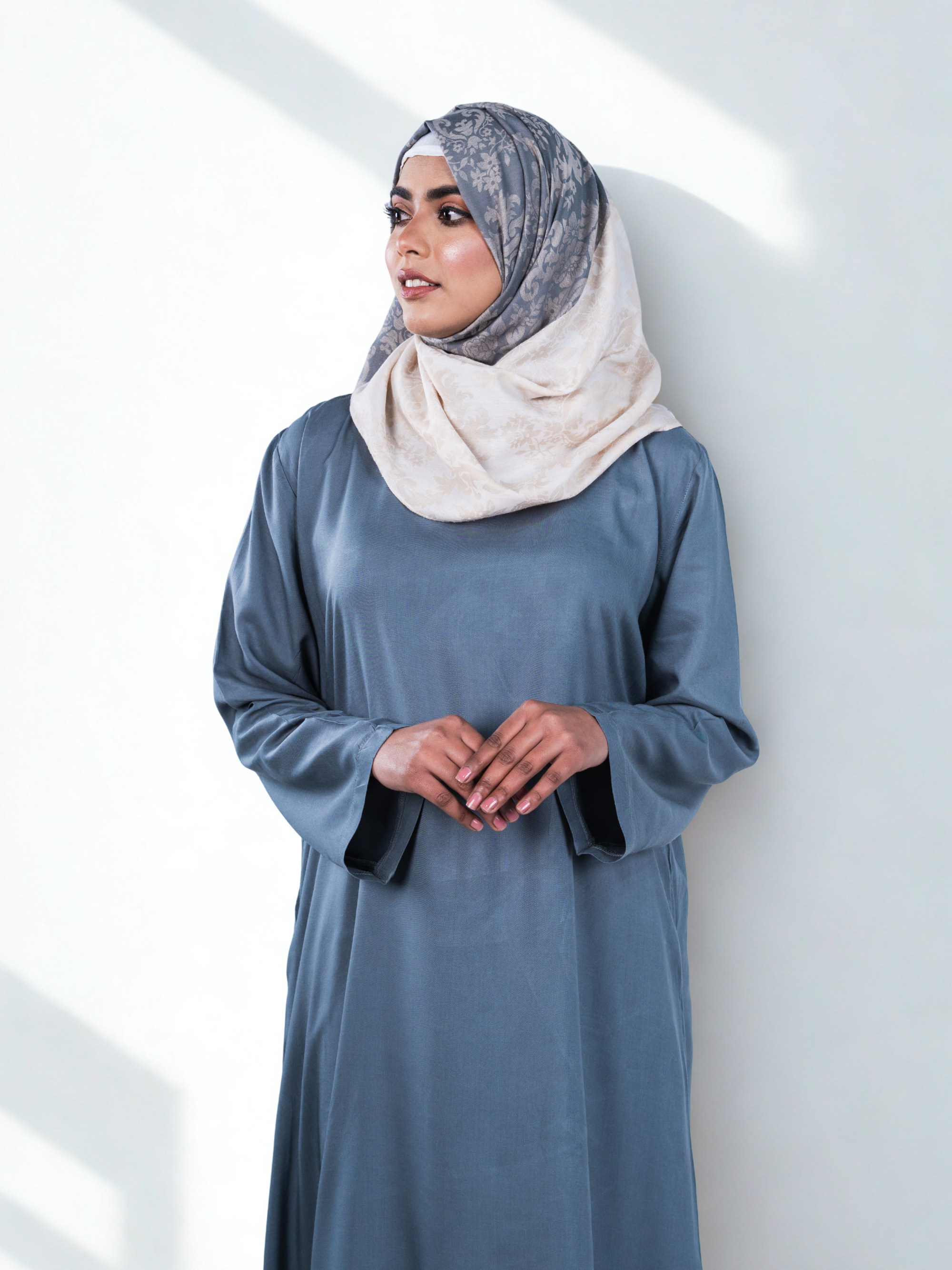 Essential Linen Abaya - Grey