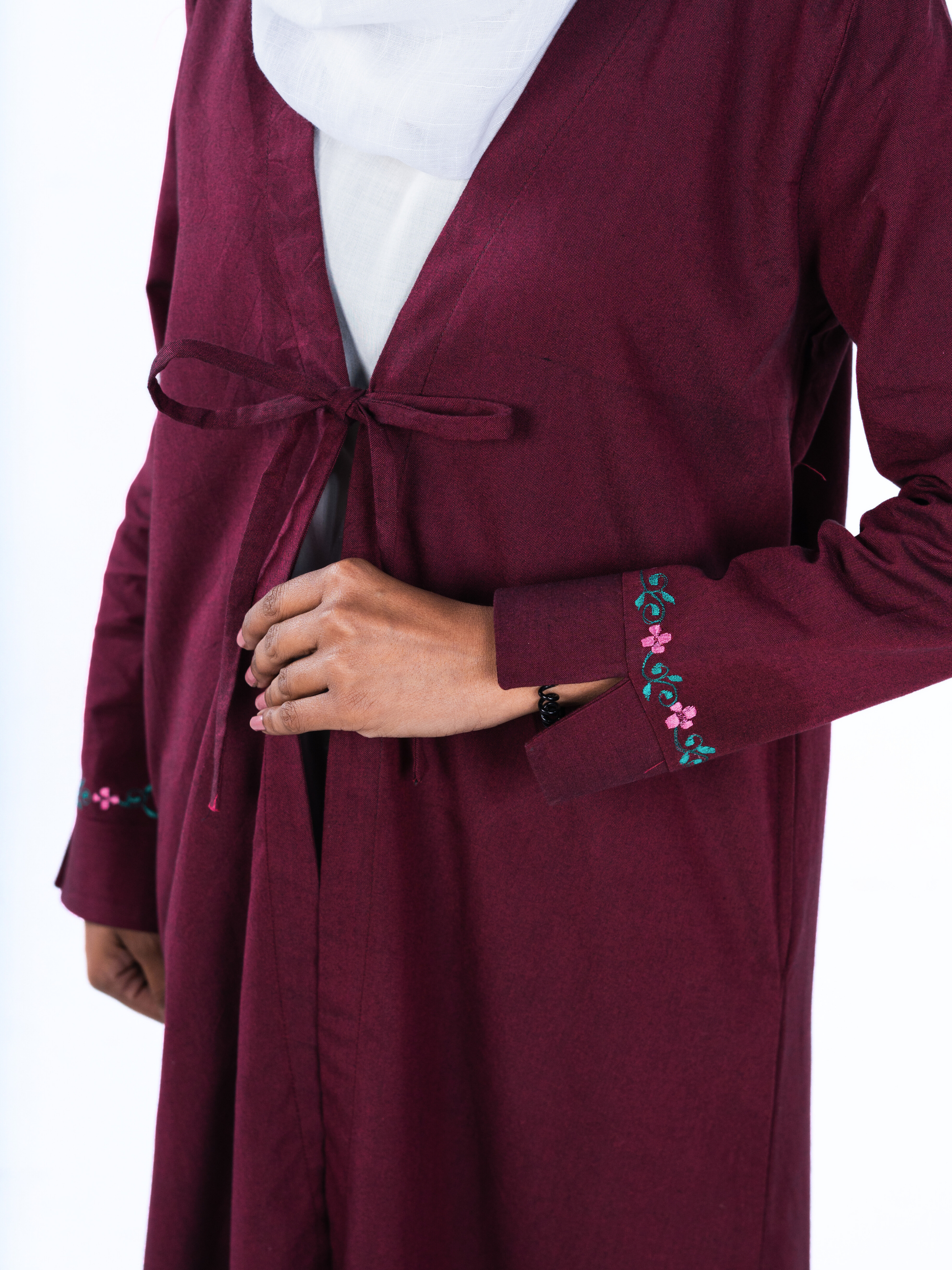 Heritage Bow Open Abaya  – Berry