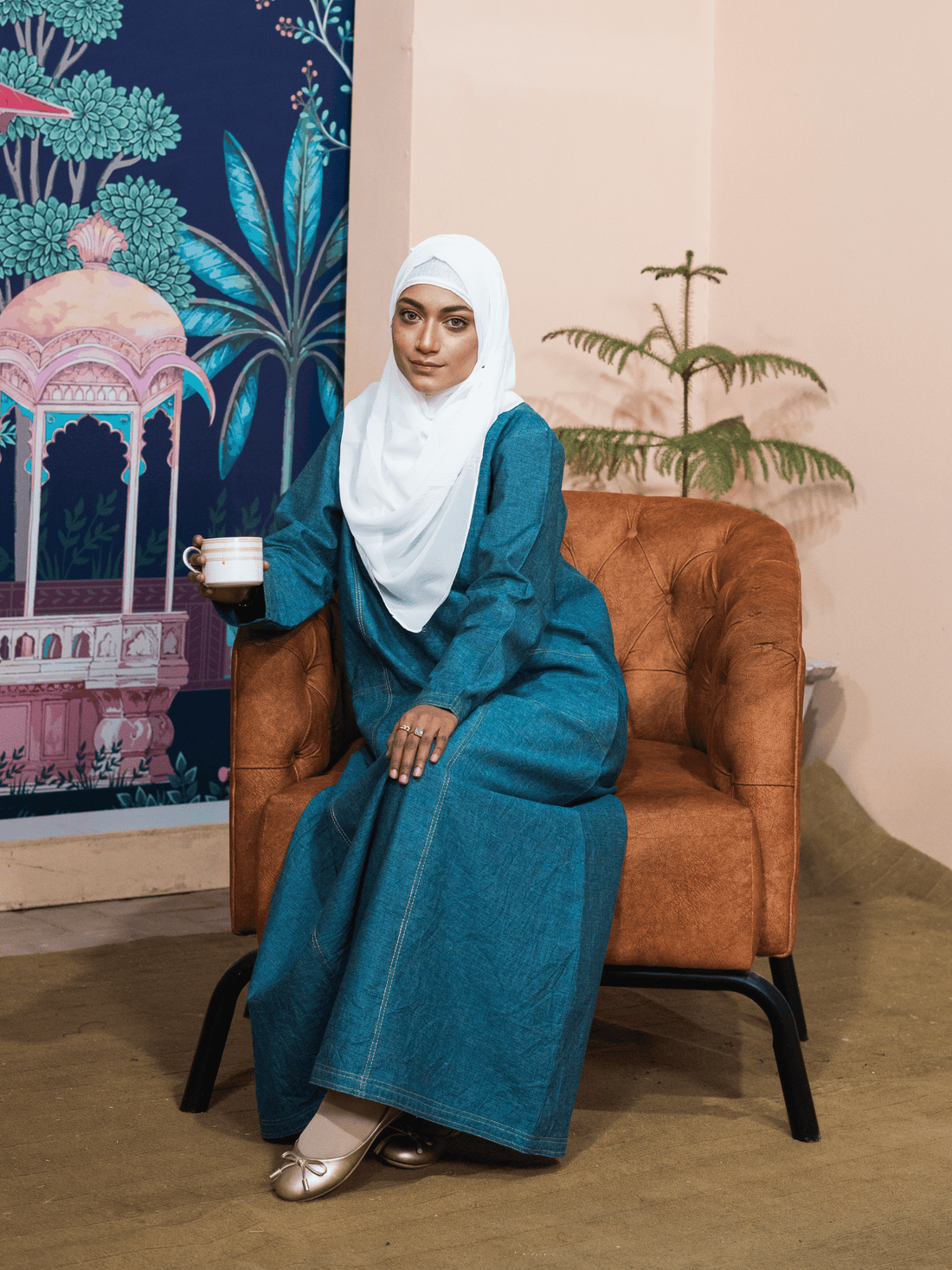Why You Don’t Need Another Abaya (and What You Actually Need Instead) - Fasilah