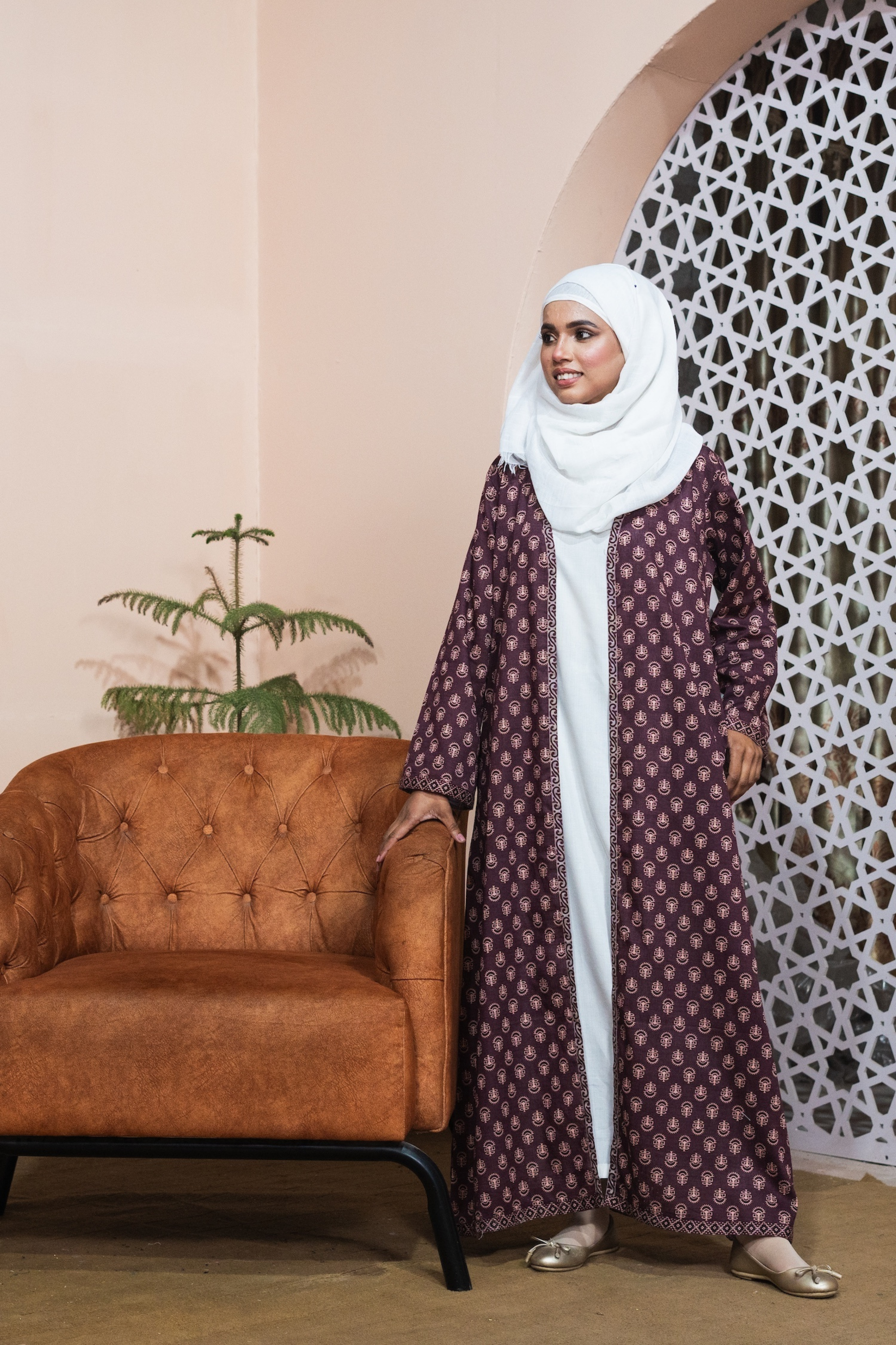 Printed Open Abaya - Mulberry