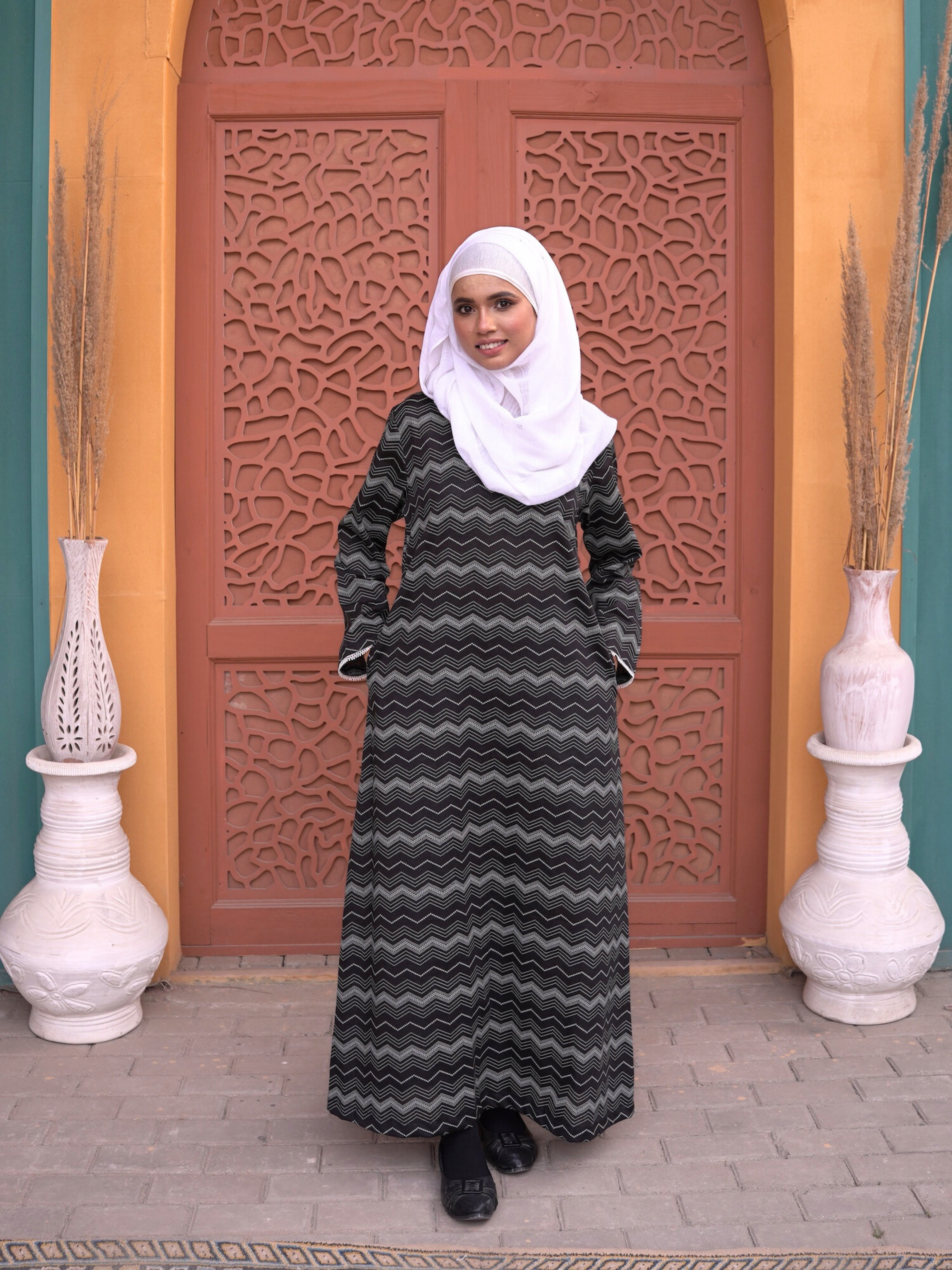 Printed Cotton Abaya – Charcoal