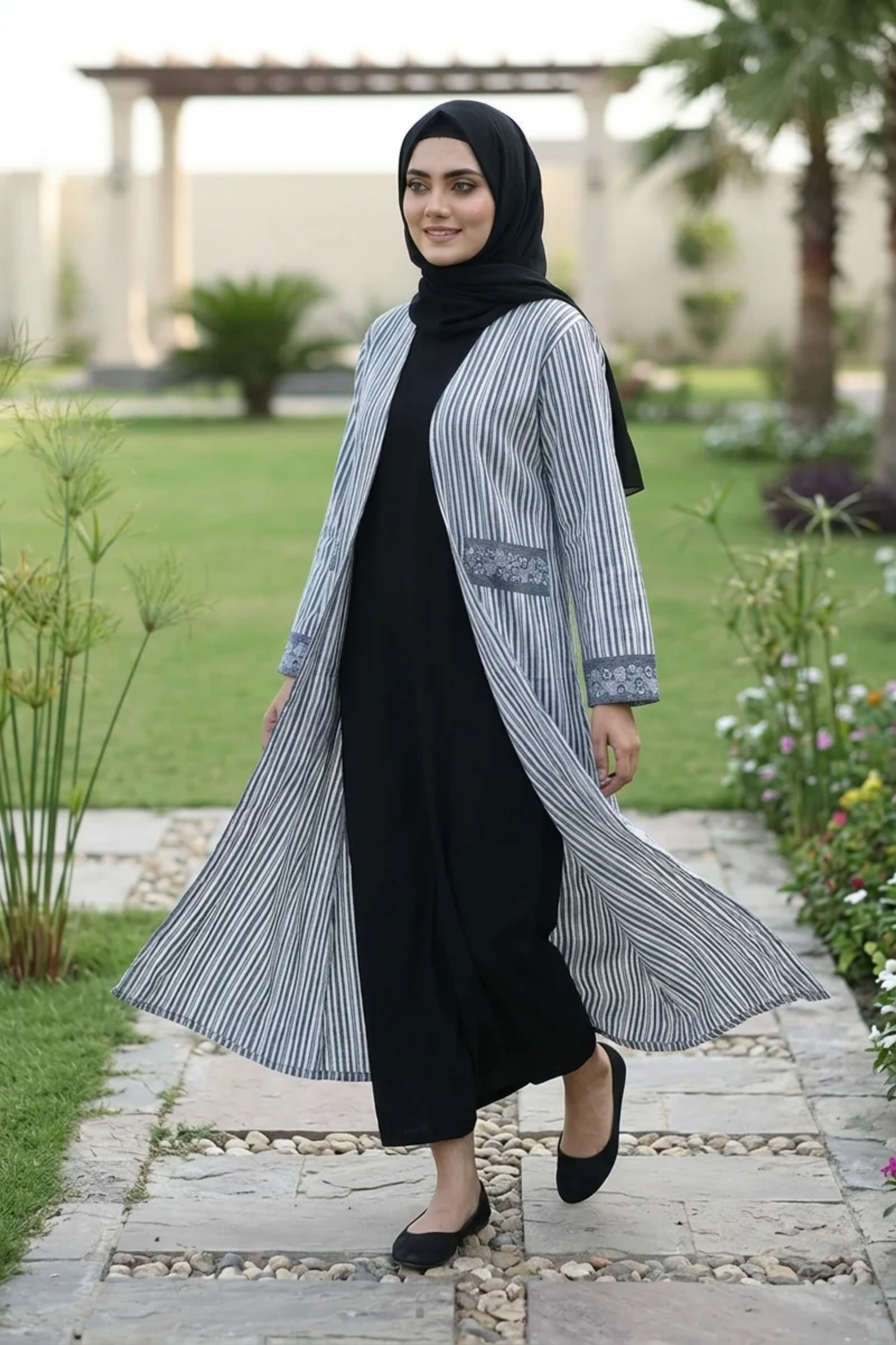 Printed Open Abaya - Grey & Blue