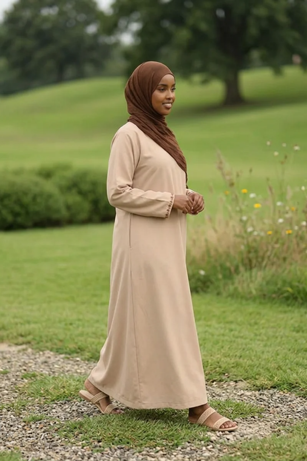 Signature Cotton Abaya – Oat (Hand Embroidered)