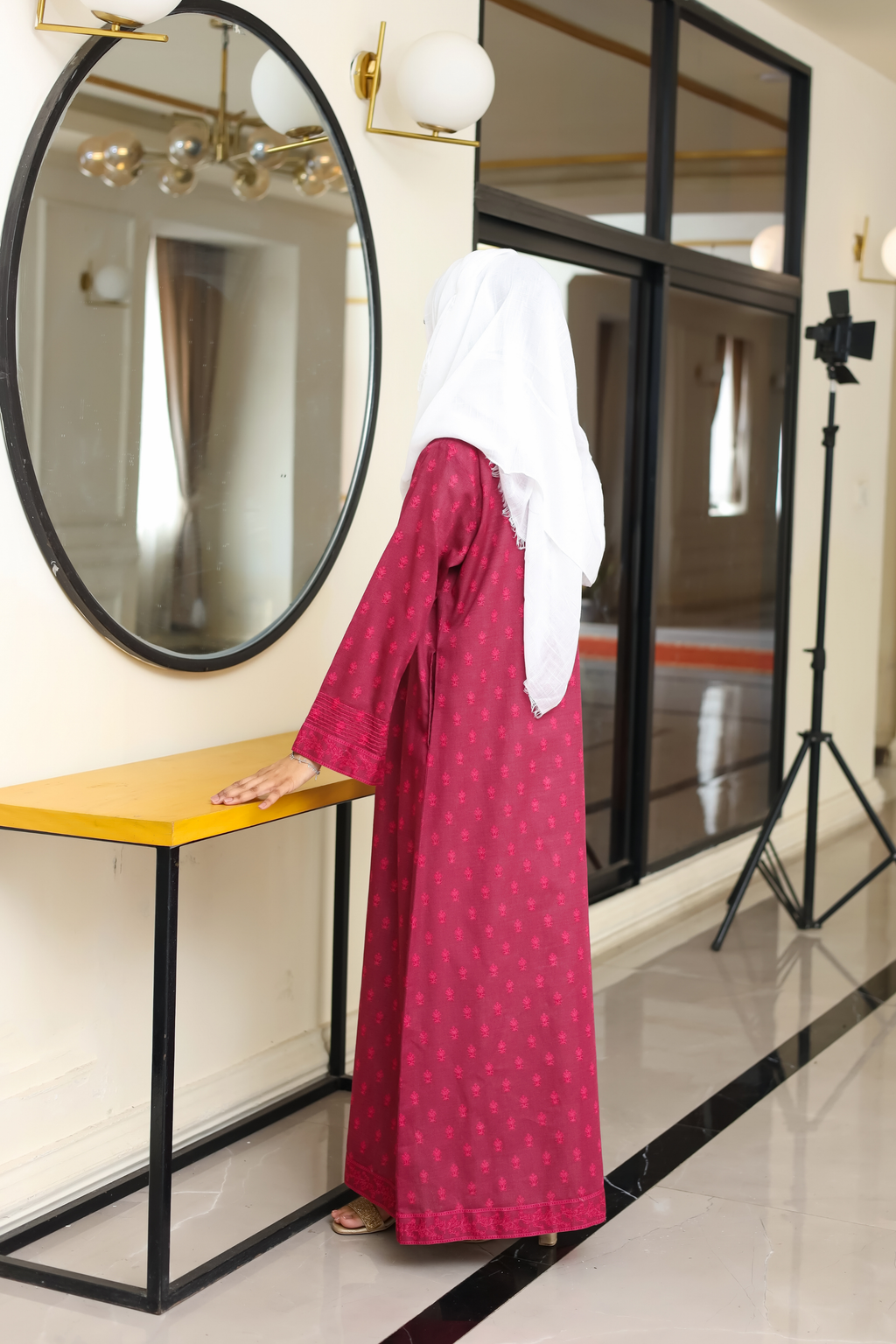 Printed Open Abaya - Maroon