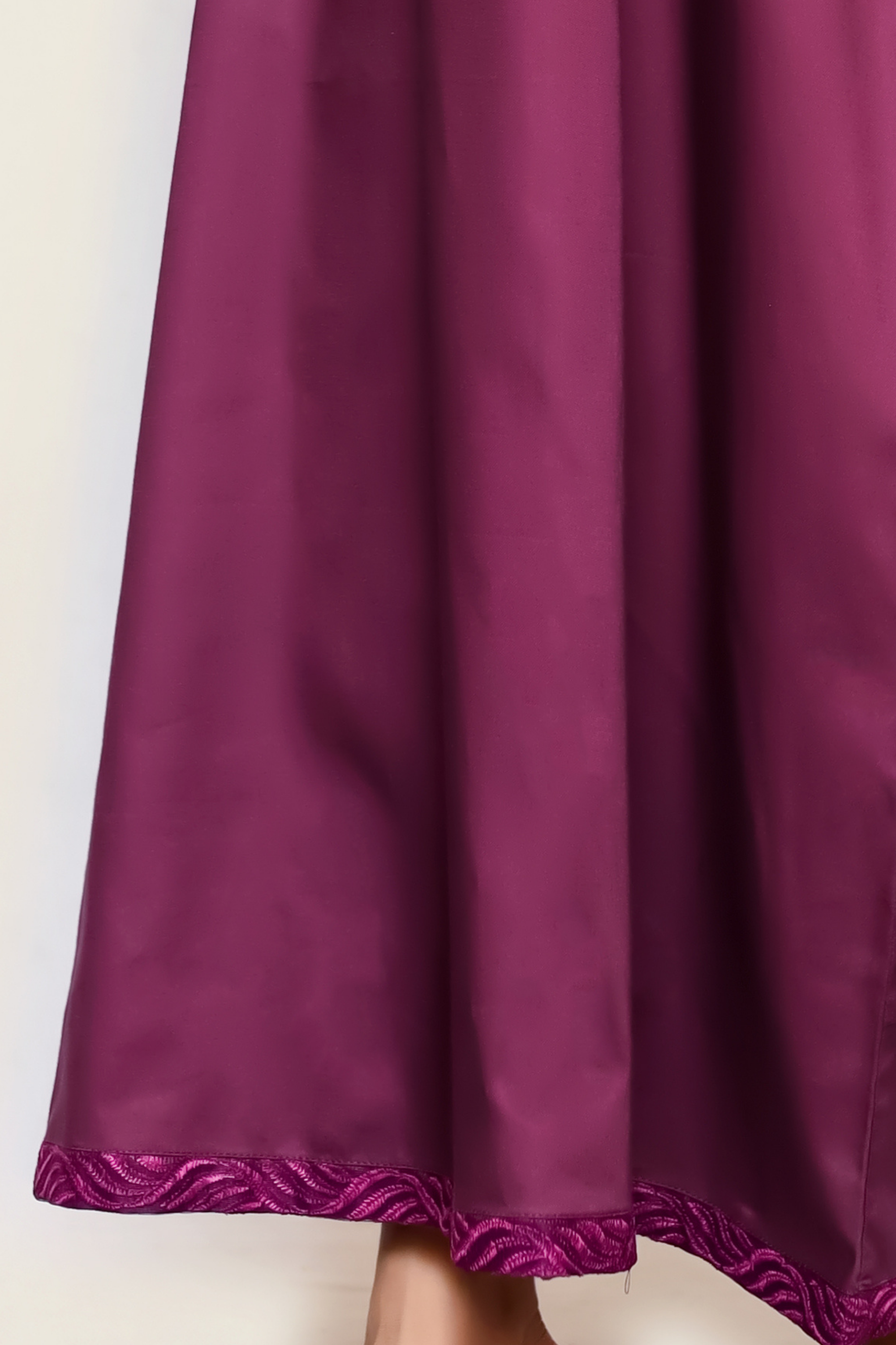 Signature Cotton Abaya – Burgundy