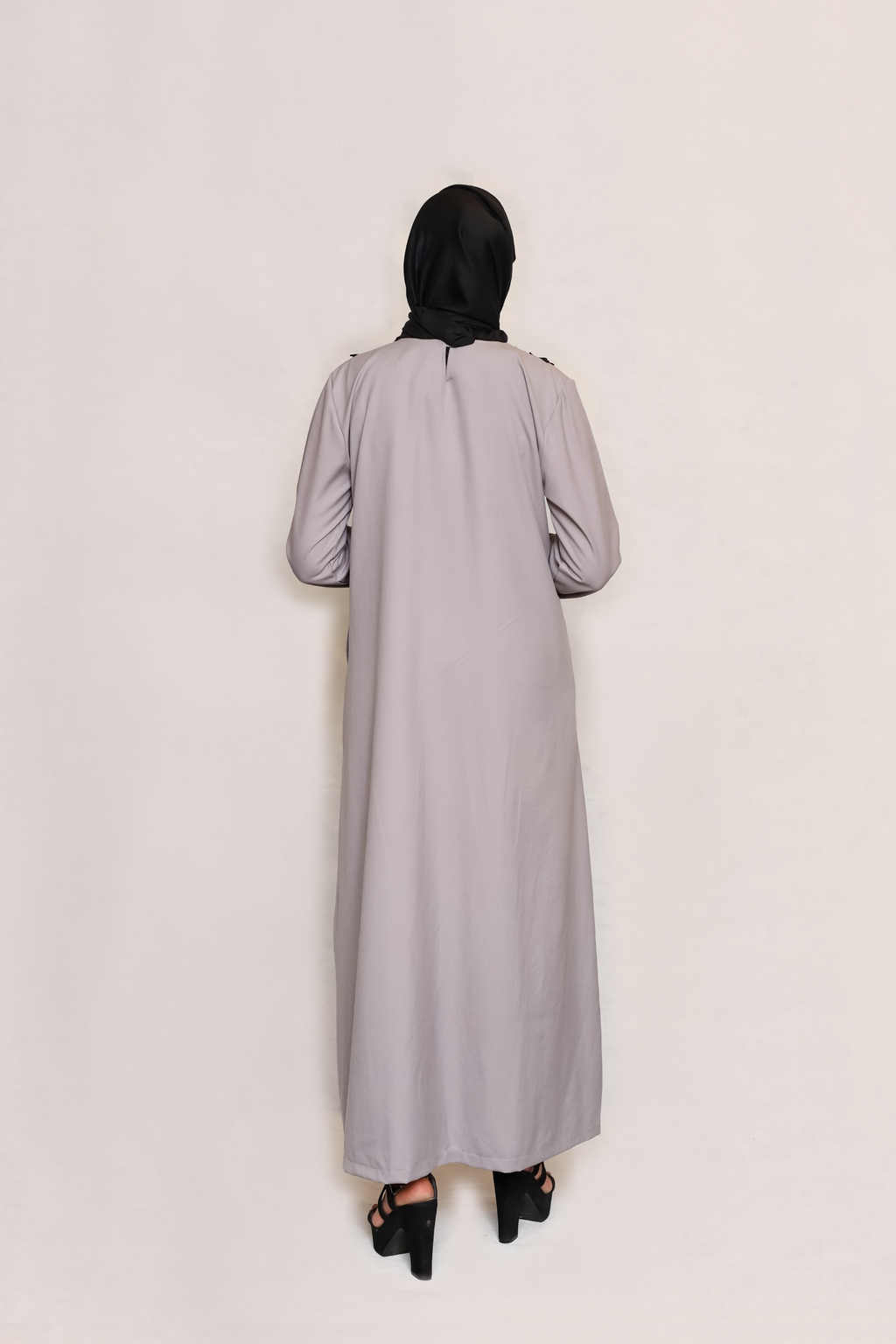 Signature Cotton Abaya – Light Grey