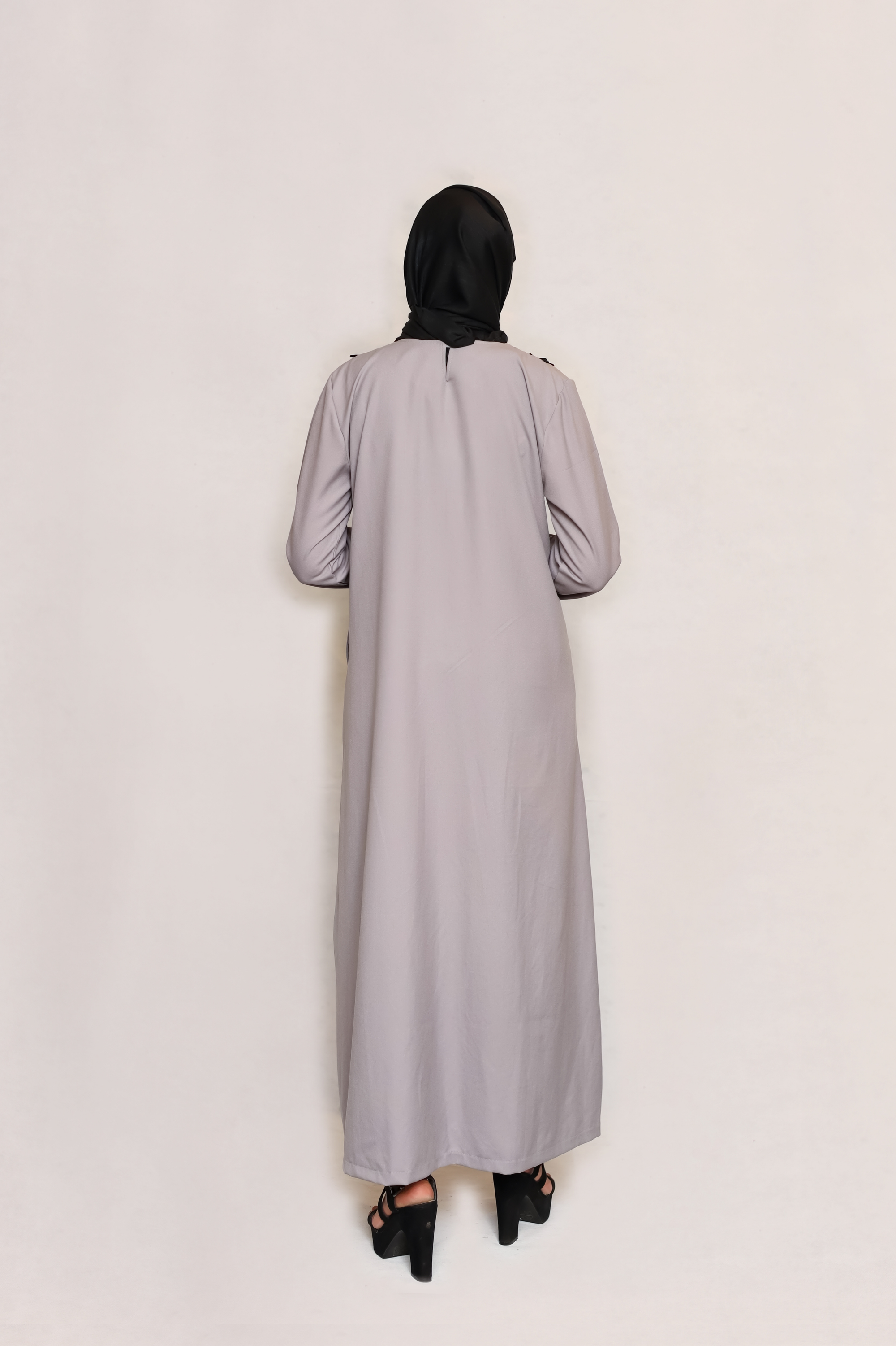 Signature Cotton Abaya – Light Grey