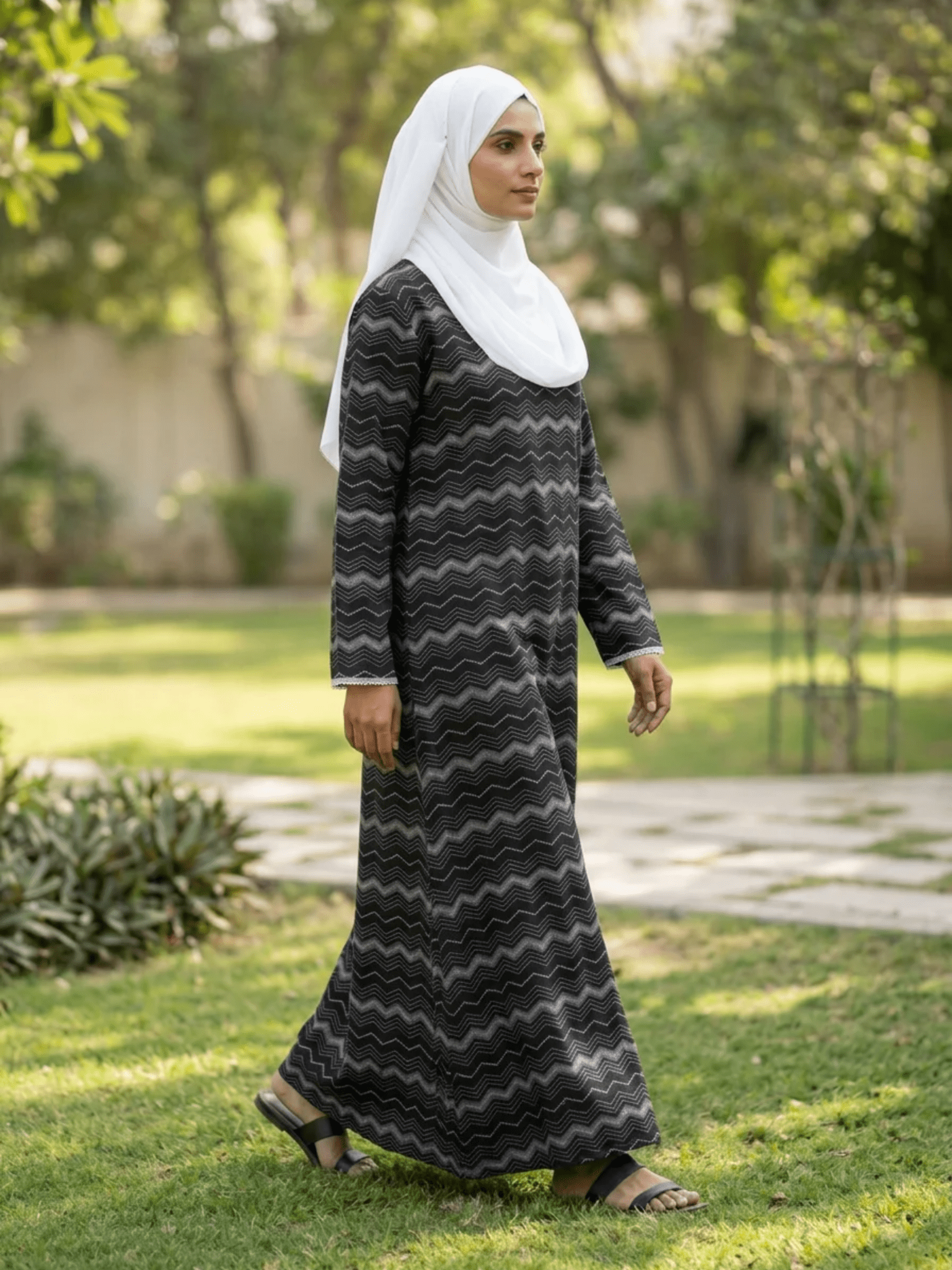 Printed Cotton Abaya – Charcoal - Fasilah
