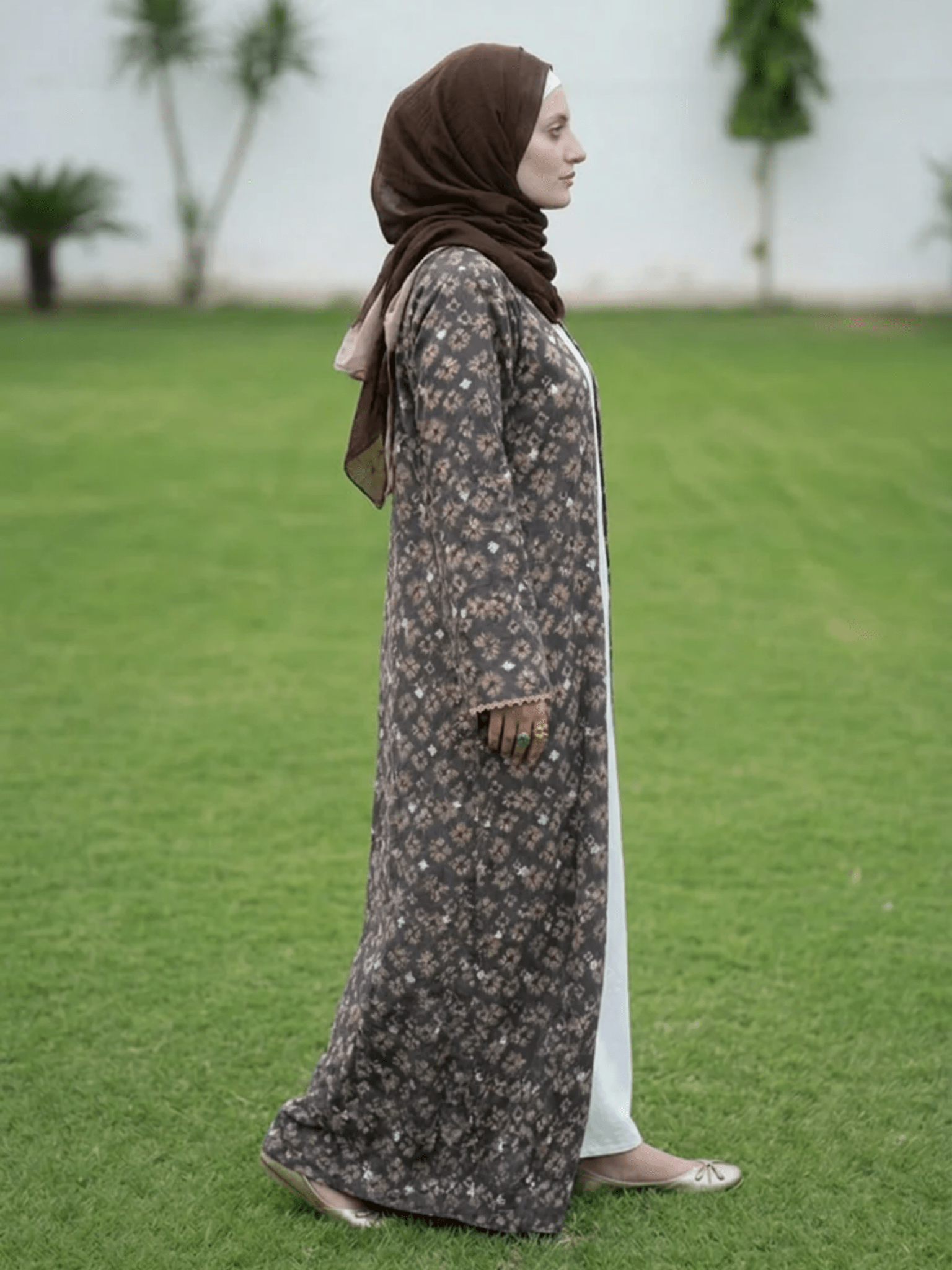 Printed Open Abaya - Brown - Fasilah