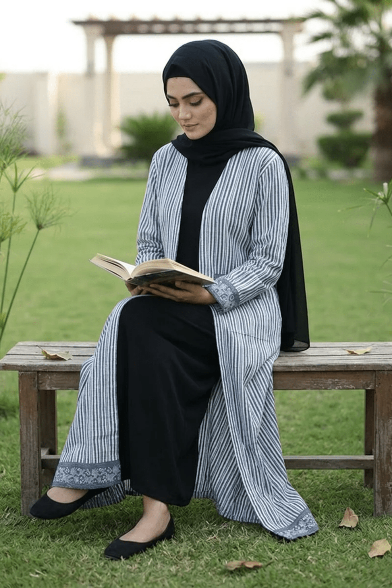 Printed Open Abaya - Grey & Blue - Fasilah