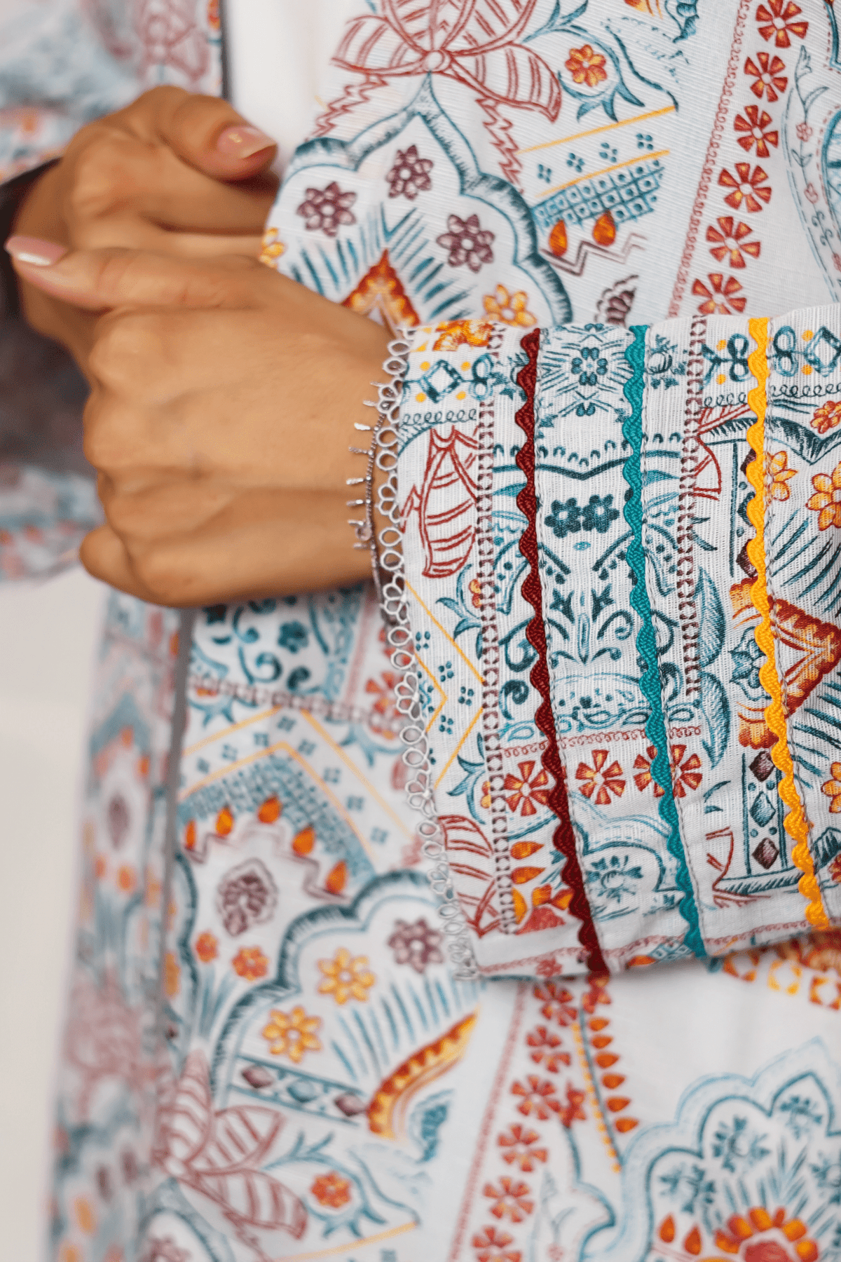 Printed Open Abaya - Multicolour - Fasilah