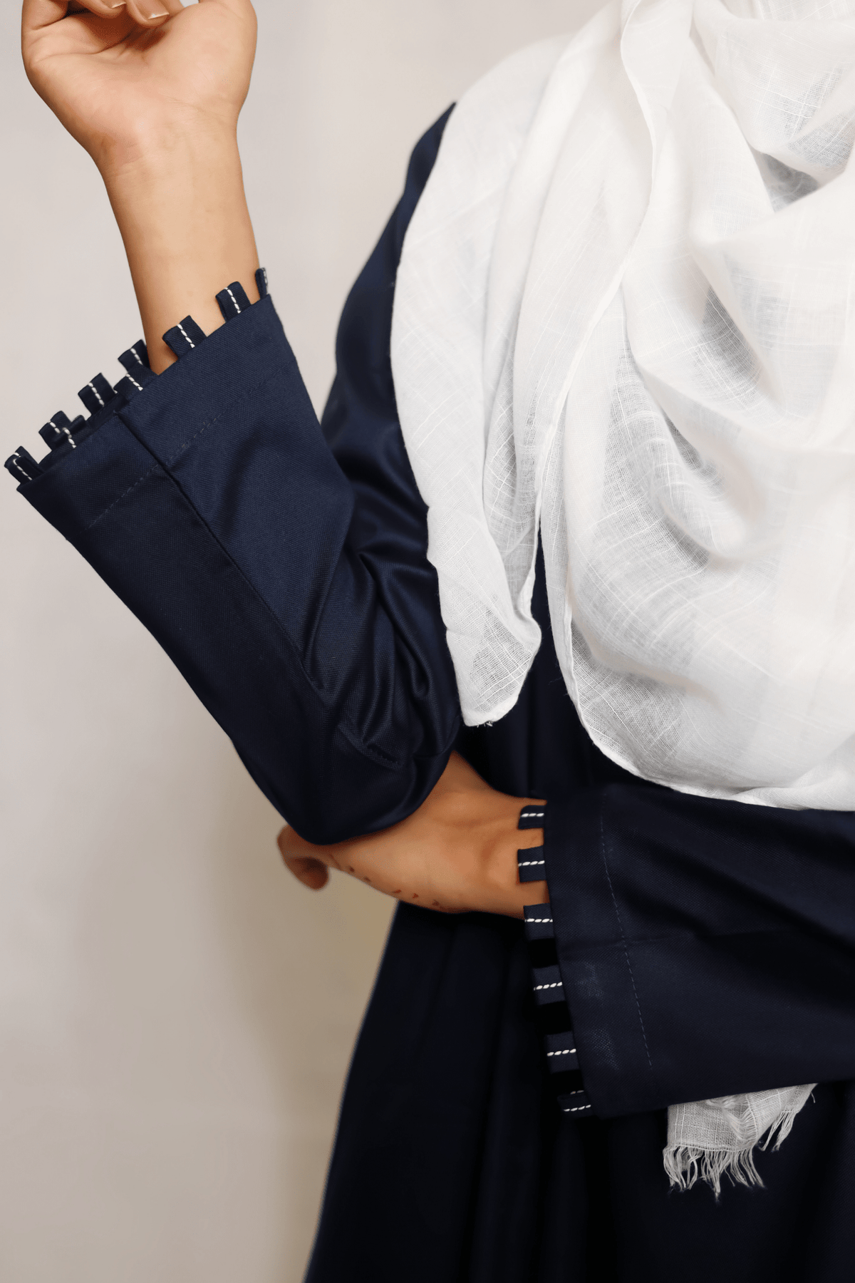 Signature Cotton Abaya – Navy - Fasilah