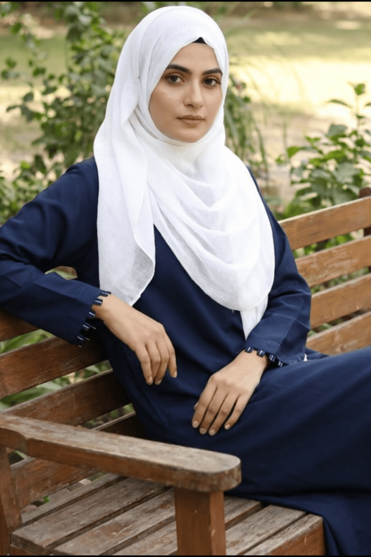 Signature Cotton Abaya – Navy - Fasilah