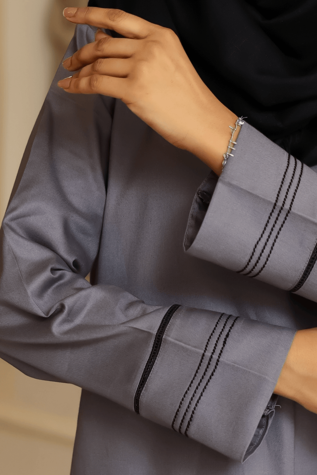 Signature Cotton Abaya – Stone - Fasilah